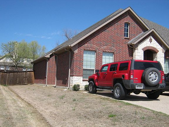 2nd image of 1208 Sundown Dr