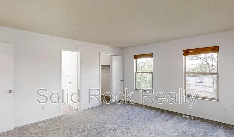 6340 Lange Dr — Photo 6