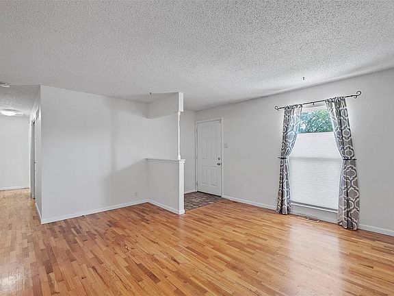 5th image of 11481 Burgess Ave