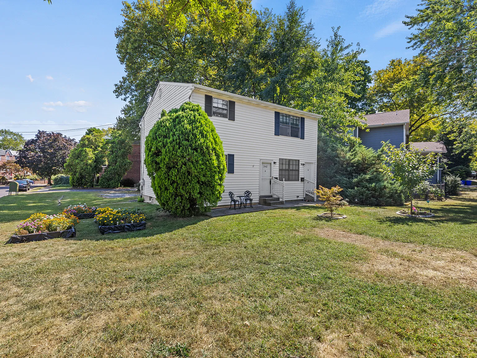 348 Woodlawn Terrace (W) - A — Photo 3