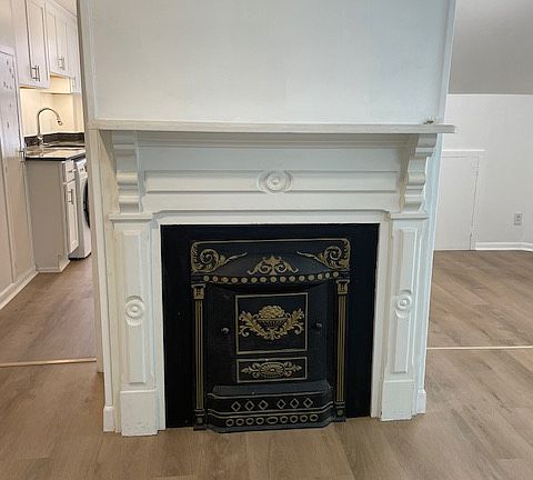 5th image of 641 Graydon Ave #D