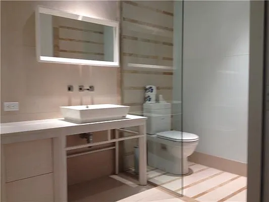 Sold by R New York | media 5