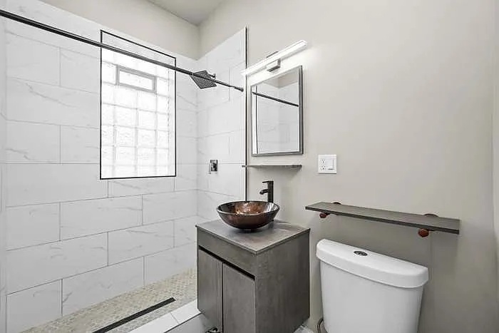 Charming 3 Bed 1 Bath Unit in Chicago | 1652 S Ridgeway Ave. — Photo 3