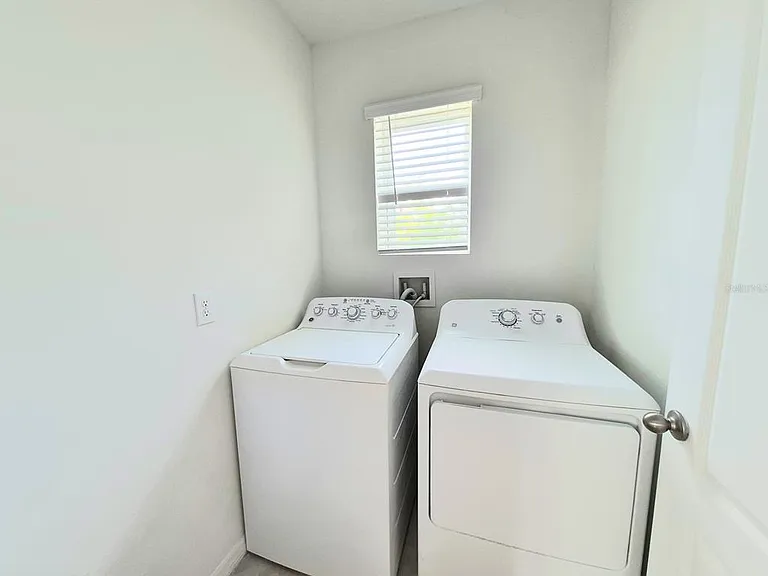 2375 Brassie Ct — Photo 16