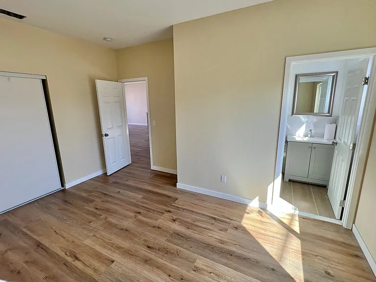 6887 Marlowe Dr — Photo 6