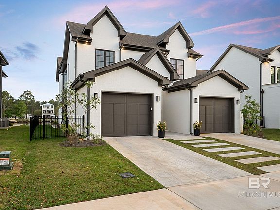 2nd image of 865 Inlet Cir