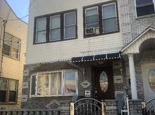 476 Pine St, Brooklyn, NY 11208
