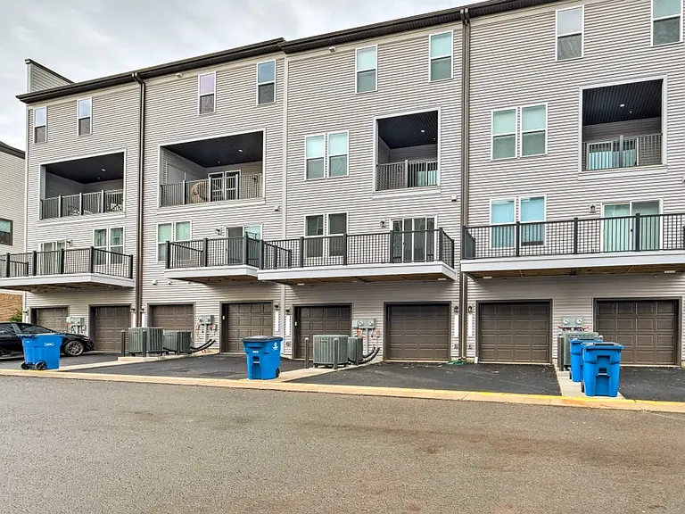 44579 Wolfhound Sq — Photo 7