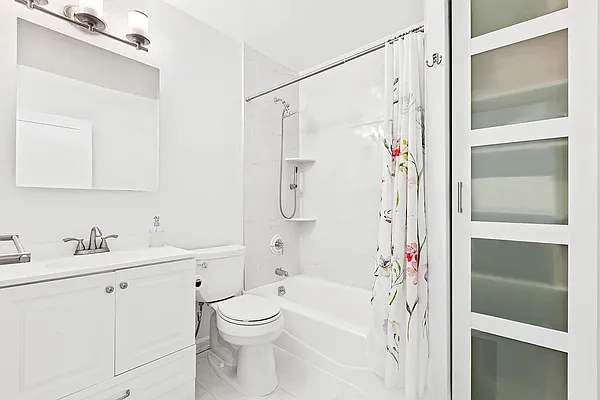 Rented by Compass | media 10