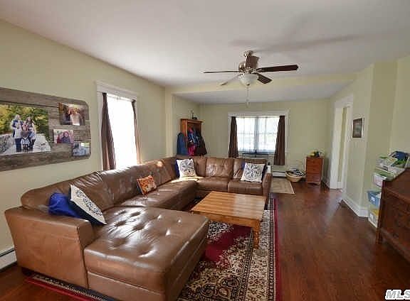 3rd image of 36 Hillside Ave