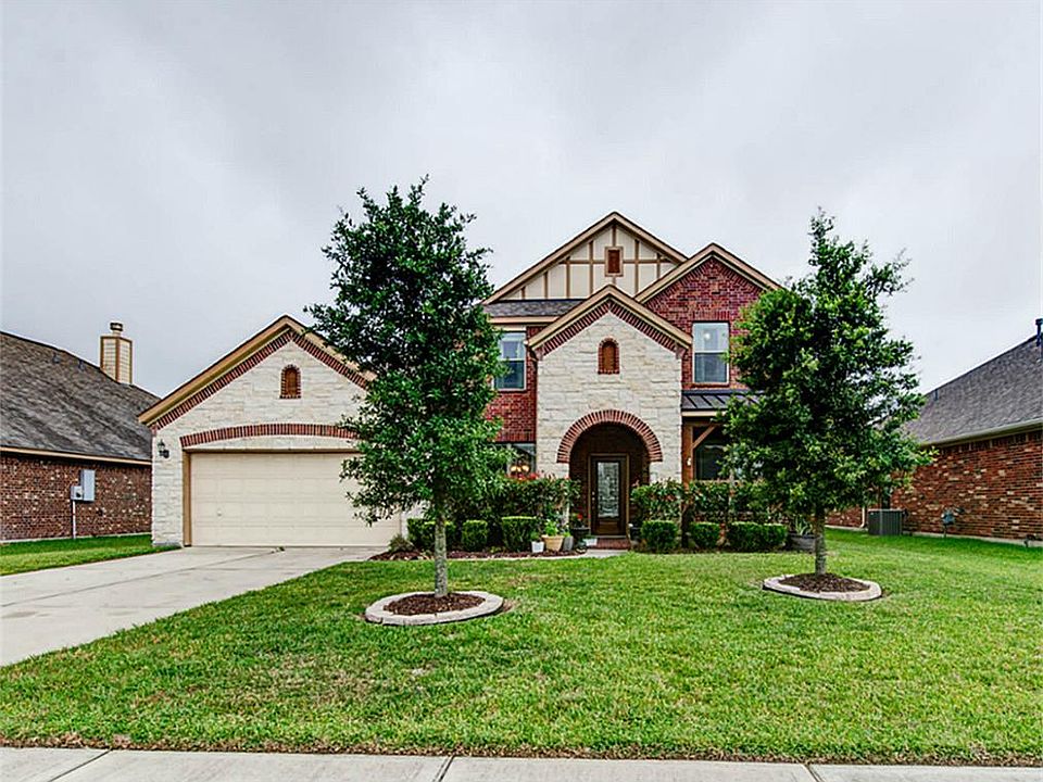 1st image of 7611 Eastwood Lake Ln