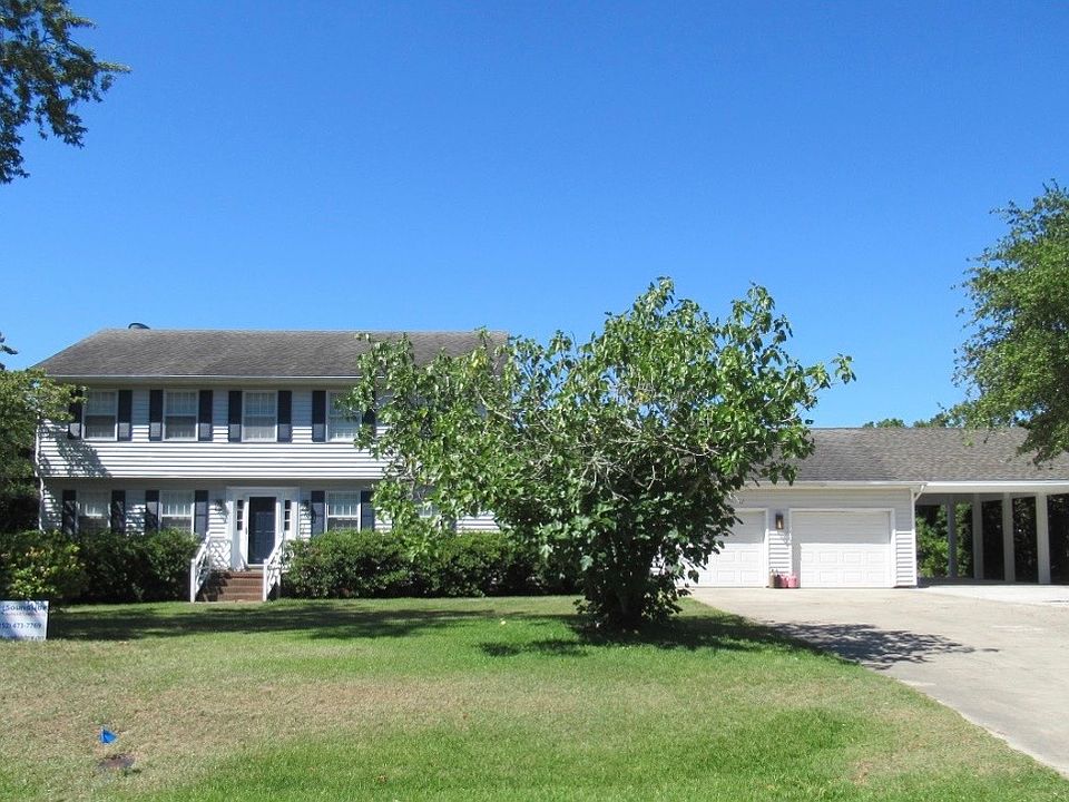 1st image of 106 Robert Bruce Dr