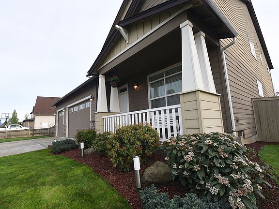 3rd image of 11001 NE 109th St