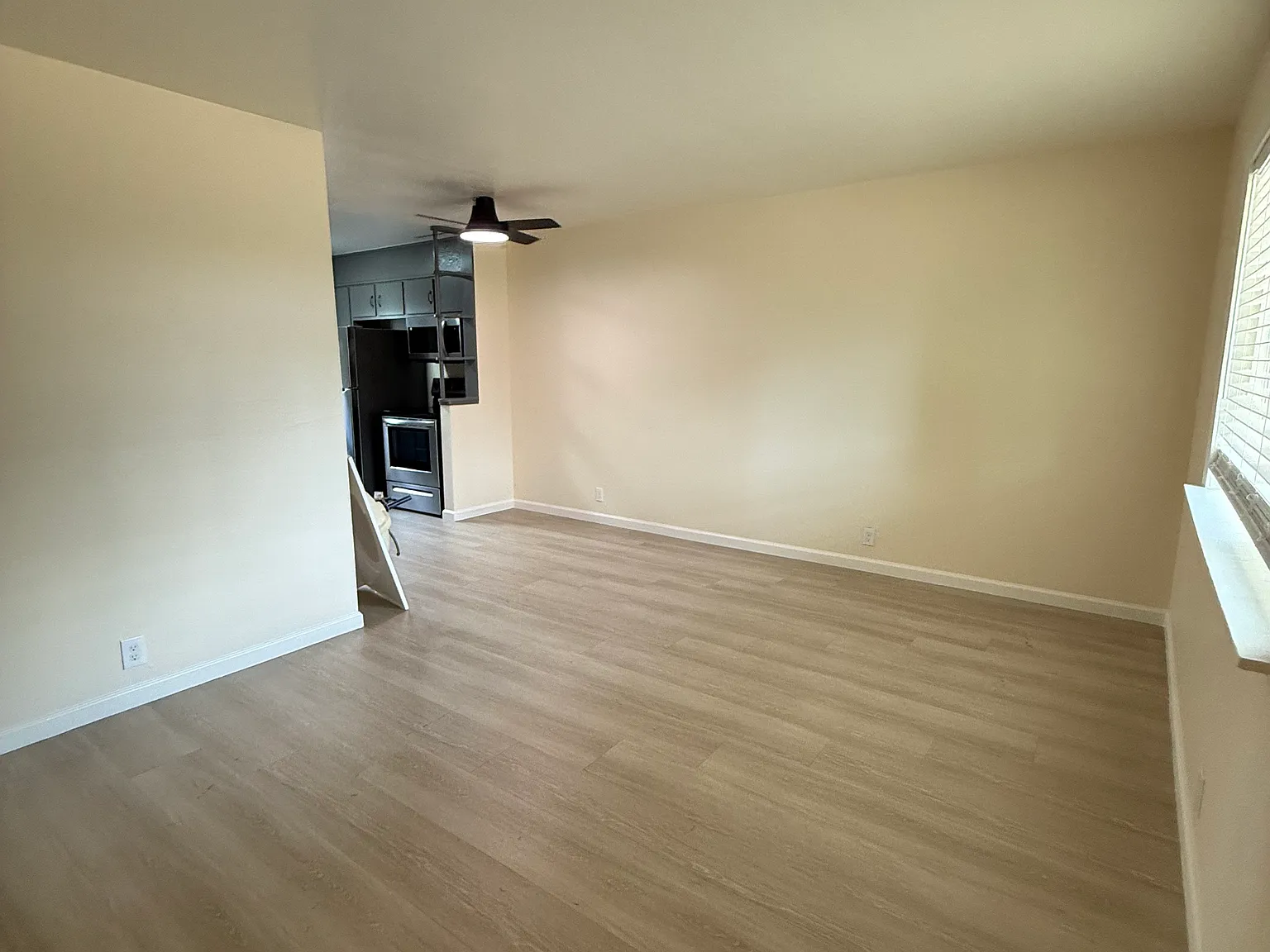 1540 Detroit Avenue — Photo 4