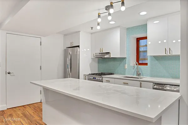 Rented by Corcoran | media 16