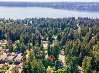 21205 NE 10th Pl, Sammamish, WA