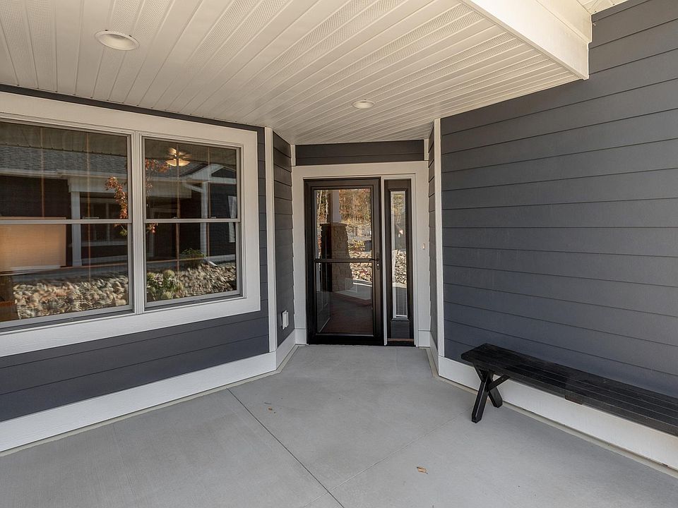 1st image of 7868 Chickasaw Cir