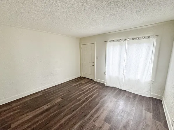 6007 S Harvard Blvd #6007, Los Angeles, CA 90047