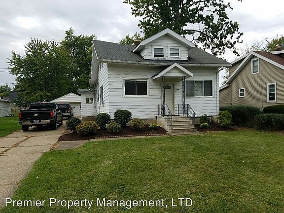 2nd image of 1398 Washington Blvd
