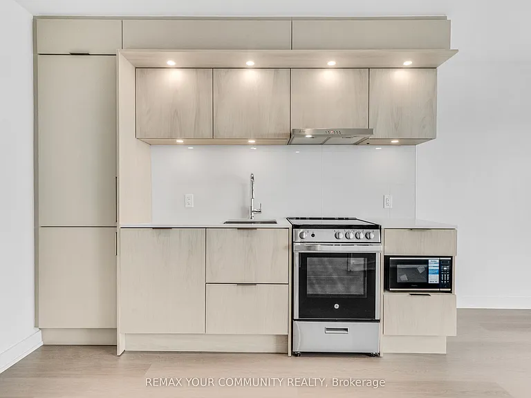 448 Burnhamthorpe Rd W #5509 — Photo 21