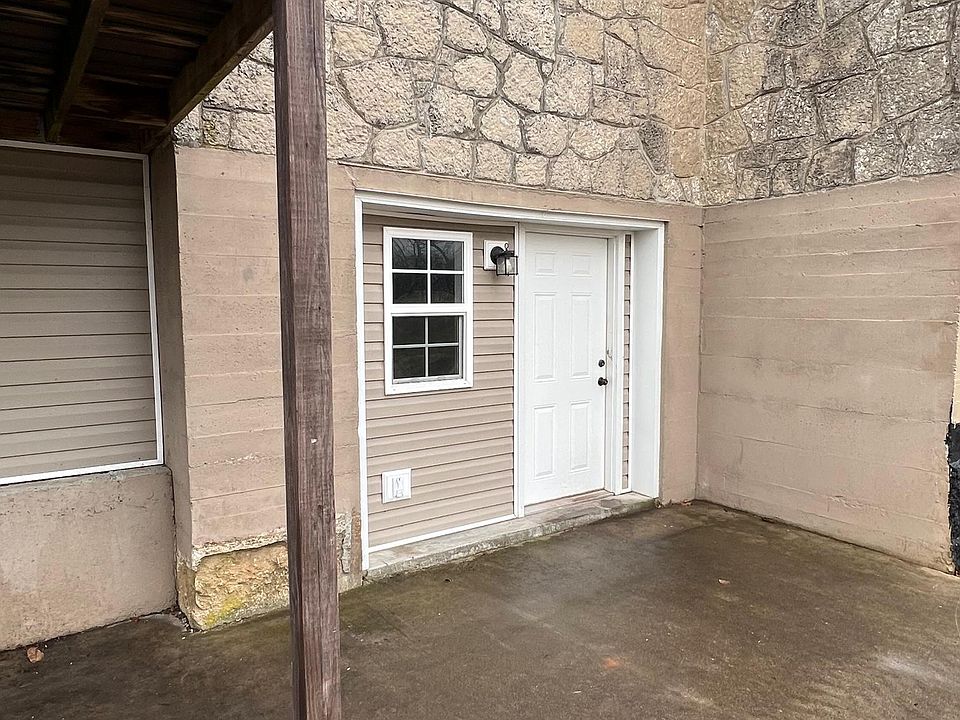 Back lower level entrance