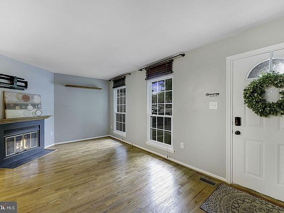 4th image of 13642 Barren Springs Ct