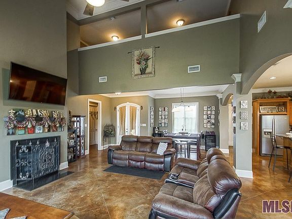 5th image of 13062 Eagles Way Ct