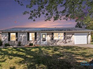 1305 E Wilson St, Bryan, OH 43506