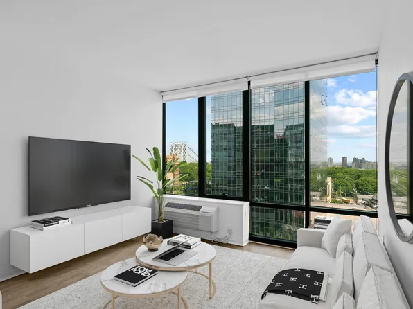 2030 Hudson Street image 94 of 284