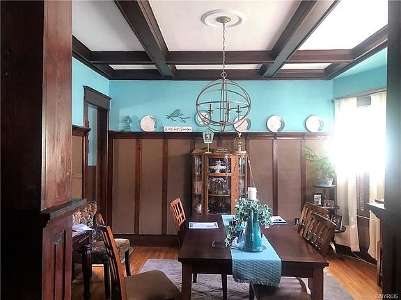 5th image of 277 Choate Ave
