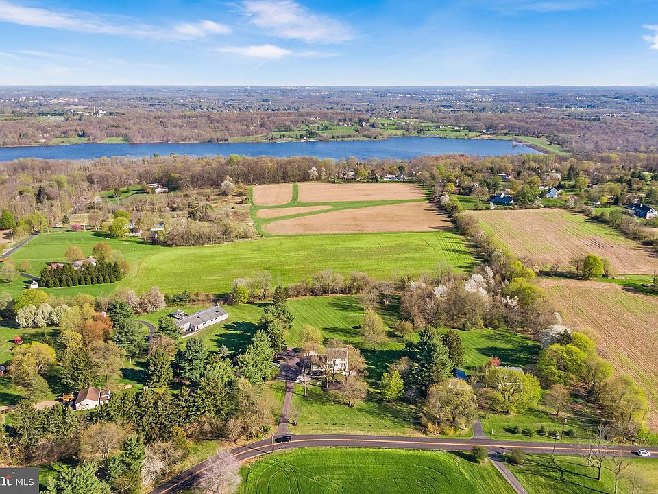 911 Upper Stump Rd, Chalfont, PA 18914 Zillow