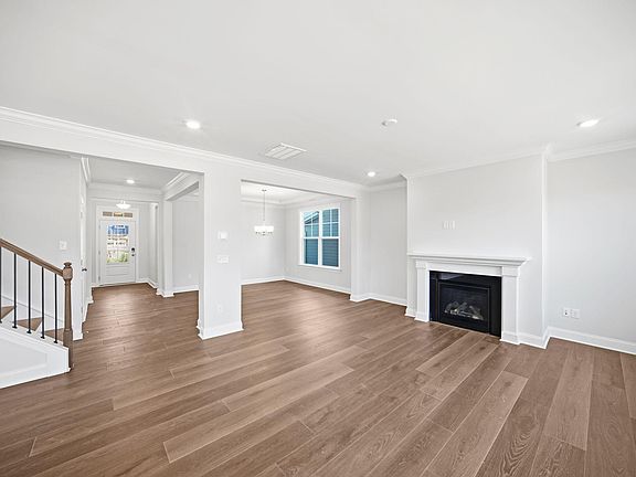 7th image of this home