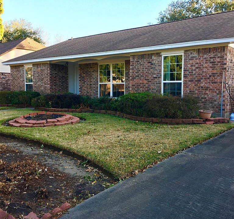 1st image of 5213 Crestway Dr