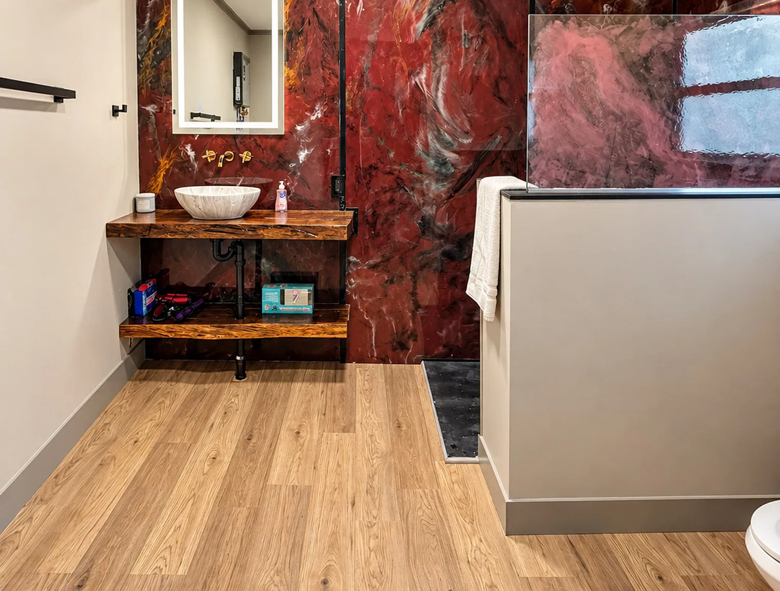 2 bed, 1.0 bath, $2,709 — Photo 4