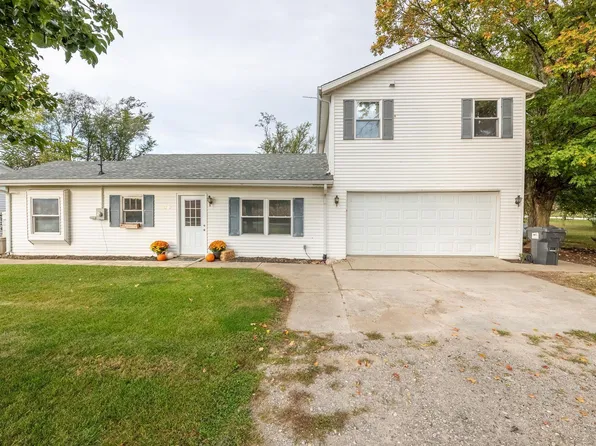 8862 N County Road 750 W, Rossville, IN 46065