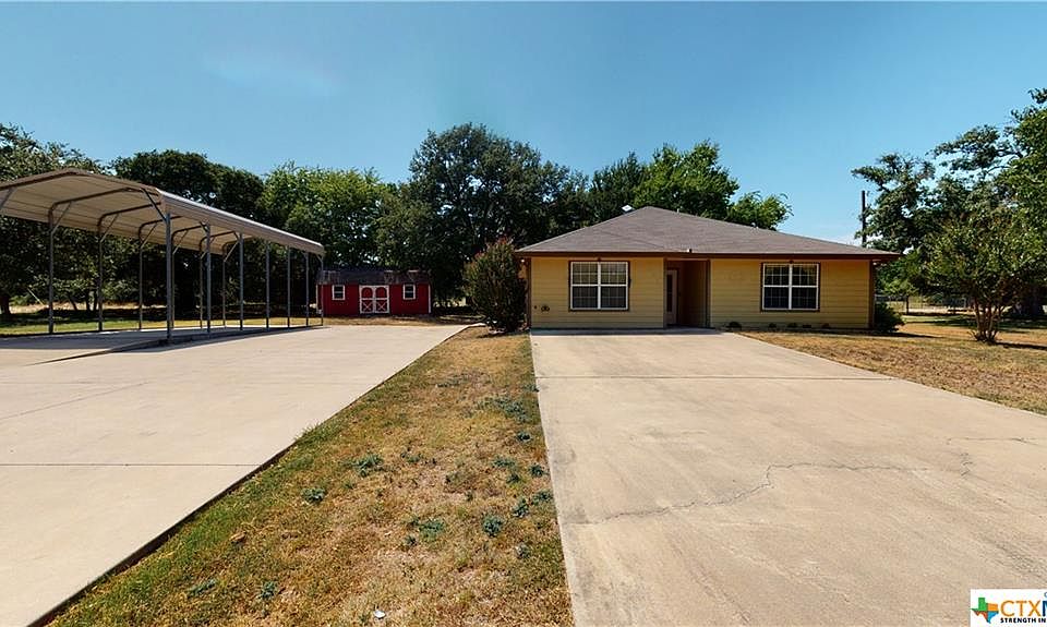 1st image of 2992 Camelot Ln