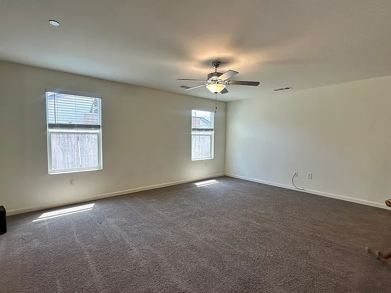 1892 Capistrano Ave — Photo 15