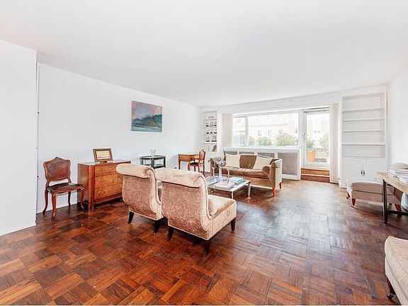 2nd image of 150 E 77th St APT 15A
