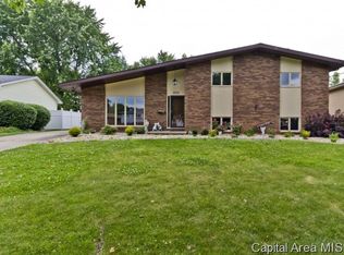 2225 Keokuk Dr, Springfield, IL 62702