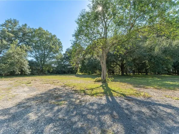 53511 Harvest Ln, Loranger, LA 70446