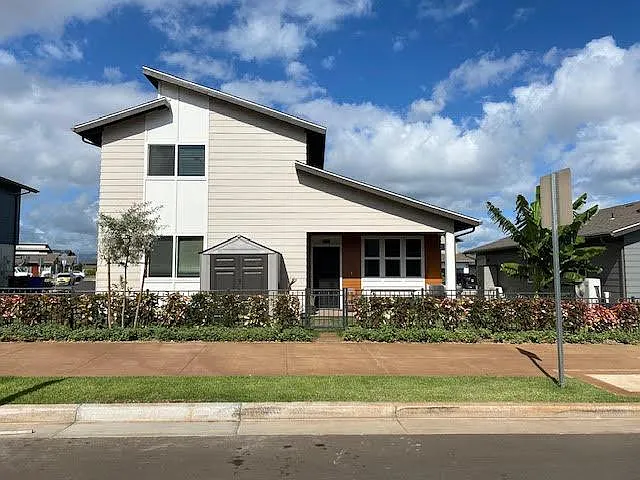 3 bed, 2.5 bath, 1700 sqft, $4,500 — Photo 2