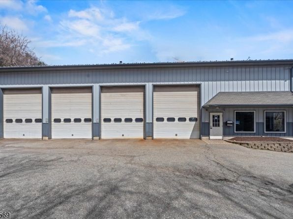 7 White Rd, West Milford Twp., NJ 07421