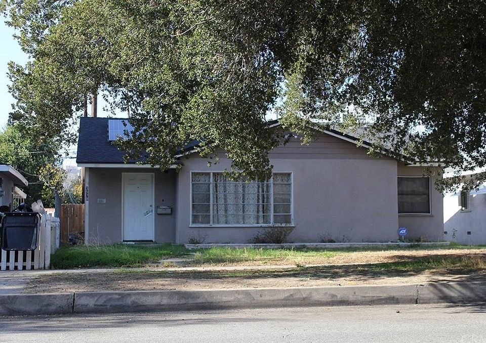 1st image of 3578 N Sierra Way