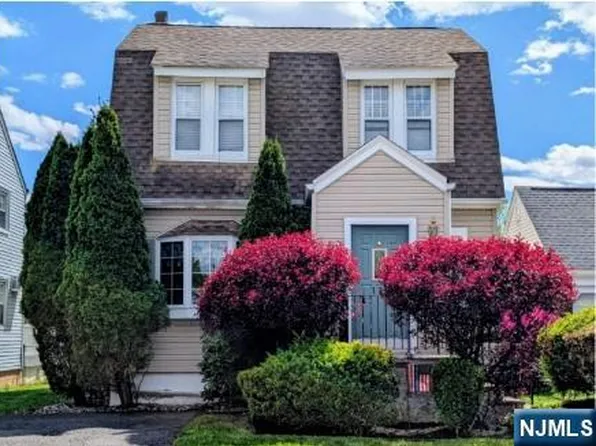 121 Highland Pl, Ridgefield Park, NJ 07660