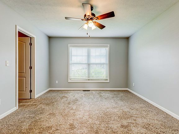 5th image of 1188 W Cobblefield Dr