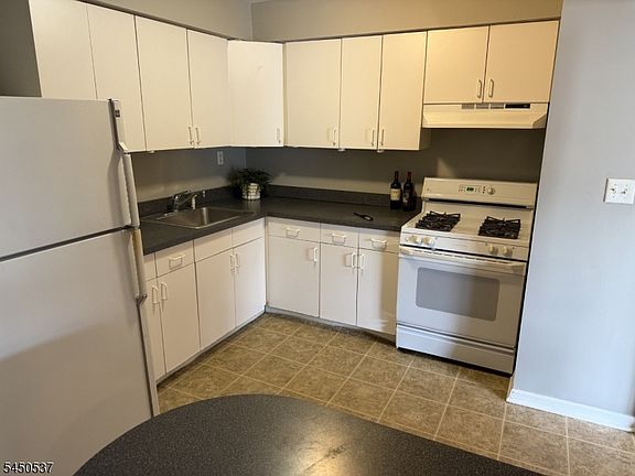 2nd image of 306 Hoover Ave APT 41