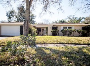 1916 Forest View Dr, Palm Harbor, FL 34683