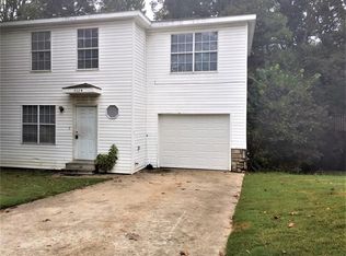 402B Camellia Dr, Bentonville, AR 72712