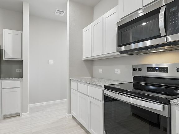5th image of 3032 Pecan Farm Ln