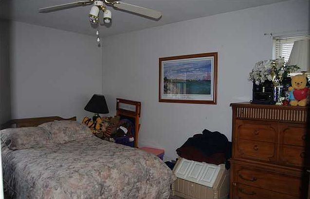 1st image of 12 Norwich St